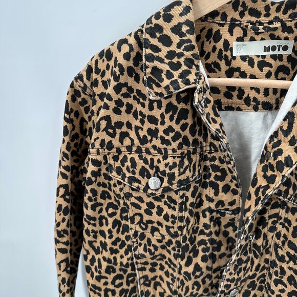 TOPSHOP Moto Animal Print Cropped Jacket // 10 - Picture 5 of 9